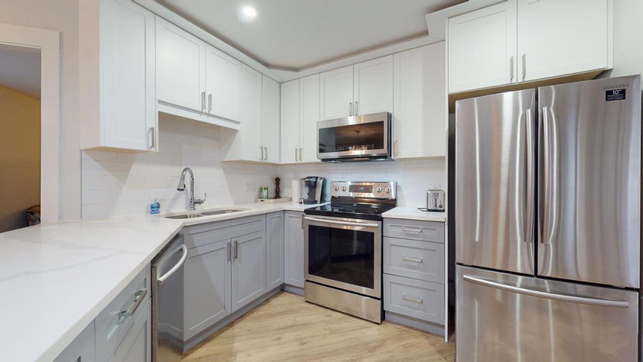 Ironwoods On Blueberry Hill By Whistler Blackcomb Vacation Rentals Экстерьер фото
