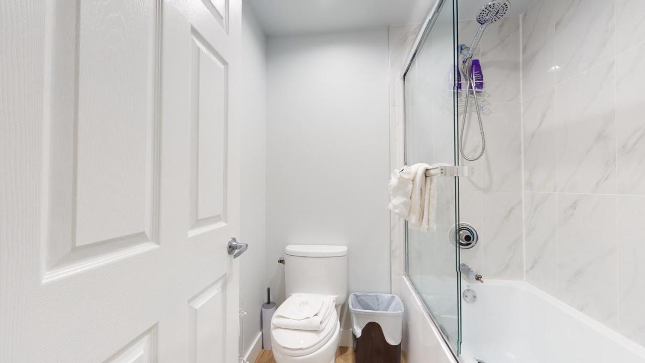 Ironwoods On Blueberry Hill By Whistler Blackcomb Vacation Rentals Экстерьер фото